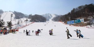 2024峨眉山雷洞坪滑雪场门票价格及开放时间（峨眉山雷洞坪滑雪场旅游门票价格开放）