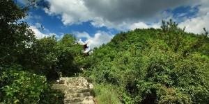 贵阳哪里有爬山的地方（贵阳爬山旅游）