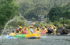 4浙北峡谷漂流门票多少钱（浙北峡谷漂流门票旅游）