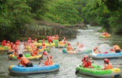 平安峡漂流好玩还是雷公峡漂流好玩（平安峡漂流雷公峡漂流旅游）